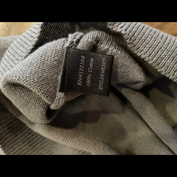 Cat Sweater - Picture 4 of 7